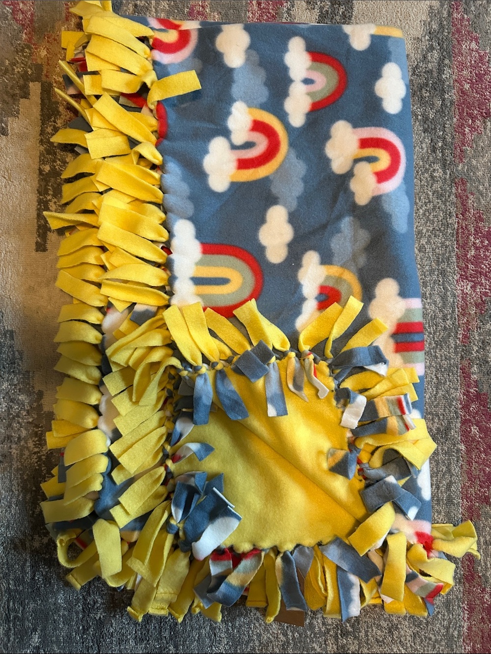 Kids Rainbow Cloud Fleece Tie-Blanket in Blue & Yellow